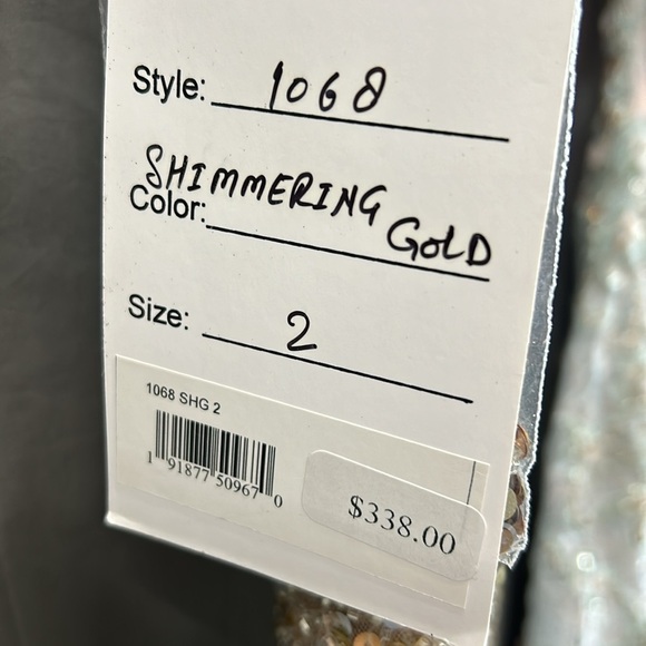 Mac Duggal 1068 SEQUINED SLEEVELESS V NECK SIDE SLIT GOWN - Picture 7 of 7